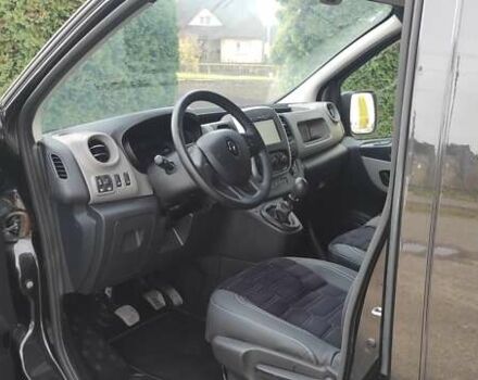 Чорний Рено Трафік, об'ємом двигуна 1.6 л та пробігом 227 тис. км за 18800 $, фото 12 на Automoto.ua