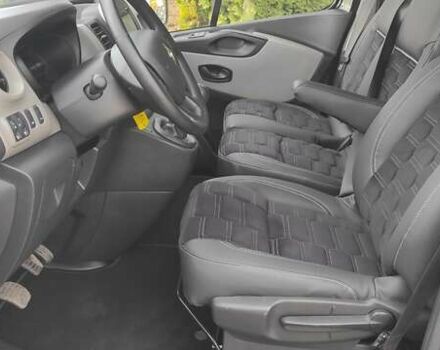 Чорний Рено Трафік, об'ємом двигуна 1.6 л та пробігом 227 тис. км за 18800 $, фото 14 на Automoto.ua