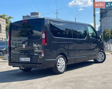 Черный Рено Трафик, объемом двигателя 2 л и пробегом 223 тыс. км за 32500 $, фото 4 на Automoto.ua