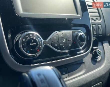 Черный Рено Трафик, объемом двигателя 2 л и пробегом 223 тыс. км за 32500 $, фото 20 на Automoto.ua