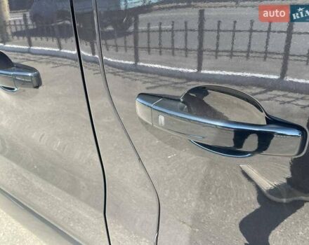 Черный Рено Трафик, объемом двигателя 2 л и пробегом 223 тыс. км за 32500 $, фото 27 на Automoto.ua