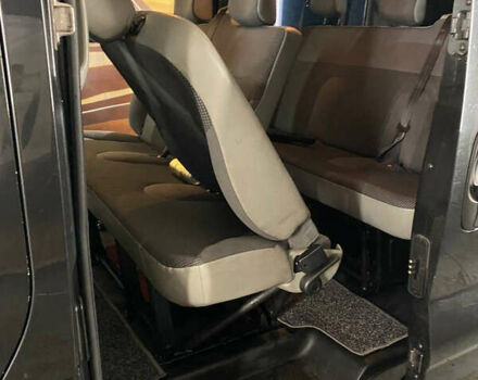 Черный Рено Трафик, объемом двигателя 2 л и пробегом 340 тыс. км за 15500 $, фото 11 на Automoto.ua