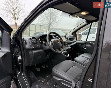 Черный Рено Трафик, объемом двигателя 2 л и пробегом 200 тыс. км за 21500 $, фото 13 на Automoto.ua