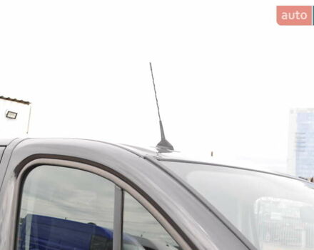 Черный Рено Трафик, объемом двигателя 2 л и пробегом 166 тыс. км за 27800 $, фото 29 на Automoto.ua