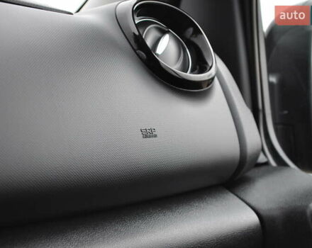 Черный Рено Трафик, объемом двигателя 2 л и пробегом 166 тыс. км за 27800 $, фото 56 на Automoto.ua