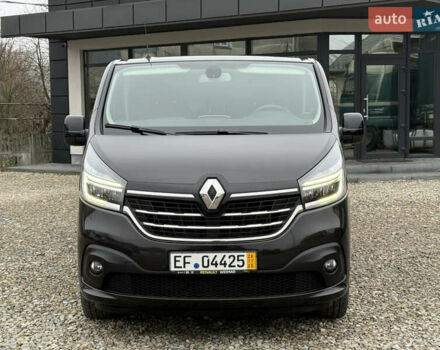 Чорний Рено Трафік, об'ємом двигуна 2 л та пробігом 250 тис. км за 29900 $, фото 69 на Automoto.ua