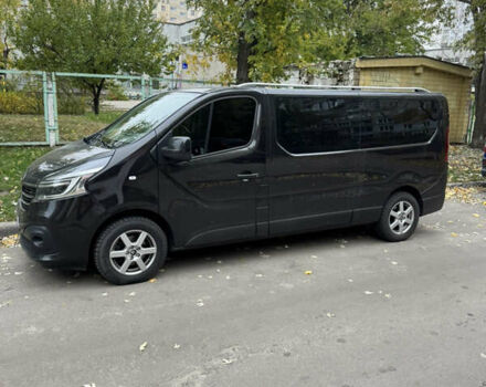 Черный Рено Трафик, объемом двигателя 2 л и пробегом 148 тыс. км за 28700 $, фото 2 на Automoto.ua