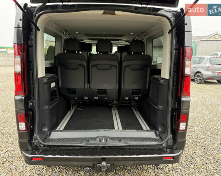 Чорний Рено Трафік, об'ємом двигуна 2 л та пробігом 250 тис. км за 29900 $, фото 13 на Automoto.ua