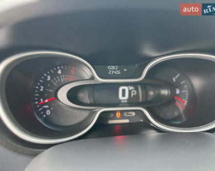 Чорний Рено Трафік, об'ємом двигуна 2 л та пробігом 16 тис. км за 34500 $, фото 24 на Automoto.ua