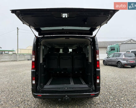 Чорний Рено Трафік, об'ємом двигуна 2 л та пробігом 250 тис. км за 29900 $, фото 14 на Automoto.ua