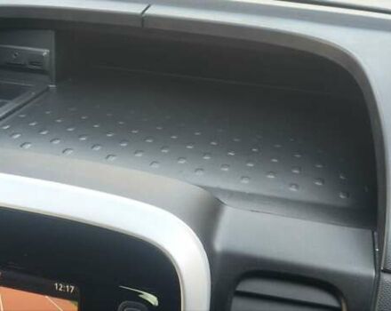 Черный Рено Трафик, объемом двигателя 2 л и пробегом 131 тыс. км за 29999 $, фото 31 на Automoto.ua