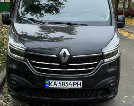 Черный Рено Трафик, объемом двигателя 2 л и пробегом 148 тыс. км за 28700 $, фото 1 на Automoto.ua