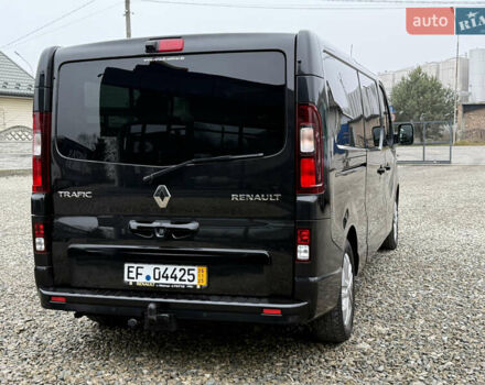 Чорний Рено Трафік, об'ємом двигуна 2 л та пробігом 250 тис. км за 29900 $, фото 59 на Automoto.ua