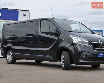 Черный Рено Трафик, объемом двигателя 2 л и пробегом 166 тыс. км за 27800 $, фото 4 на Automoto.ua