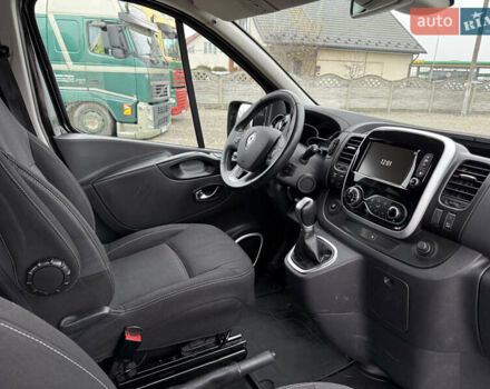 Чорний Рено Трафік, об'ємом двигуна 2 л та пробігом 250 тис. км за 29900 $, фото 20 на Automoto.ua