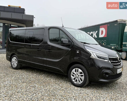 Чорний Рено Трафік, об'ємом двигуна 2 л та пробігом 250 тис. км за 29900 $, фото 3 на Automoto.ua