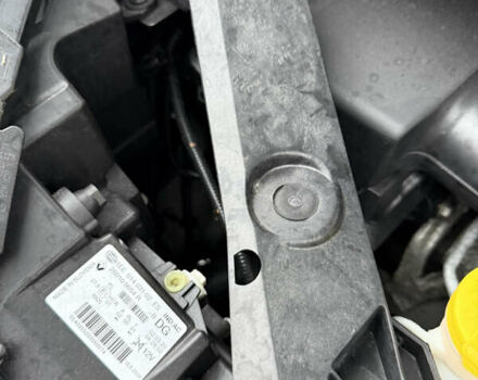 Черный Рено Трафик, объемом двигателя 2 л и пробегом 200 тыс. км за 21500 $, фото 27 на Automoto.ua