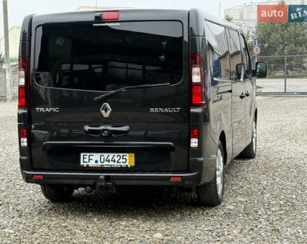 Чорний Рено Трафік, об'ємом двигуна 2 л та пробігом 250 тис. км за 29900 $, фото 50 на Automoto.ua