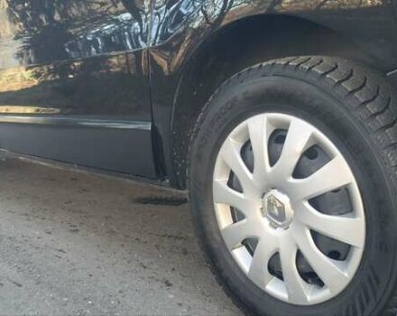 Черный Рено Трафик, объемом двигателя 2 л и пробегом 131 тыс. км за 29999 $, фото 10 на Automoto.ua