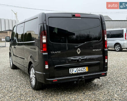 Чорний Рено Трафік, об'ємом двигуна 2 л та пробігом 250 тис. км за 29900 $, фото 61 на Automoto.ua