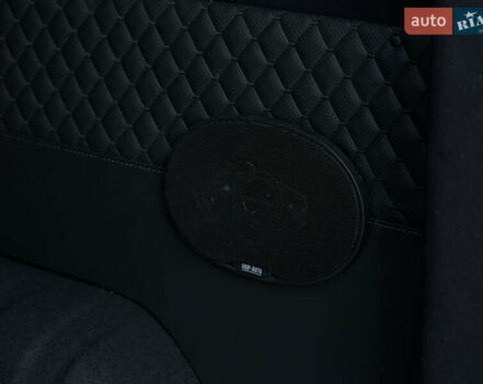 Черный Рено Трафик, объемом двигателя 2 л и пробегом 168 тыс. км за 23999 $, фото 39 на Automoto.ua