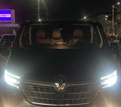 Черный Рено Трафик, объемом двигателя 2 л и пробегом 174 тыс. км за 31400 $, фото 75 на Automoto.ua