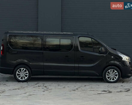 Черный Рено Трафик, объемом двигателя 2 л и пробегом 168 тыс. км за 23999 $, фото 17 на Automoto.ua