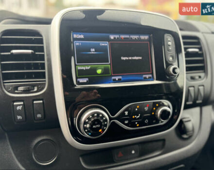 Черный Рено Трафик, объемом двигателя 2 л и пробегом 174 тыс. км за 31400 $, фото 74 на Automoto.ua