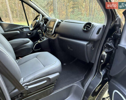 Черный Рено Трафик, объемом двигателя 2 л и пробегом 160 тыс. км за 33800 $, фото 45 на Automoto.ua