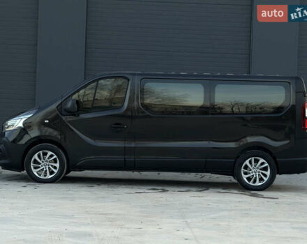 Черный Рено Трафик, объемом двигателя 2 л и пробегом 168 тыс. км за 23999 $, фото 14 на Automoto.ua