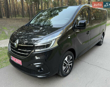Черный Рено Трафик, объемом двигателя 2 л и пробегом 160 тыс. км за 33800 $, фото 95 на Automoto.ua
