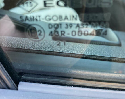 Черный Рено Трафик, объемом двигателя 2 л и пробегом 174 тыс. км за 31400 $, фото 59 на Automoto.ua