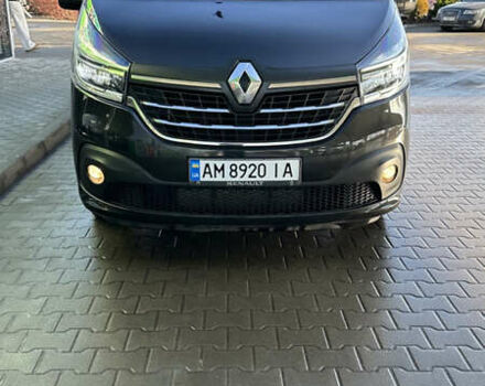 Черный Рено Трафик, объемом двигателя 2 л и пробегом 174 тыс. км за 31400 $, фото 15 на Automoto.ua