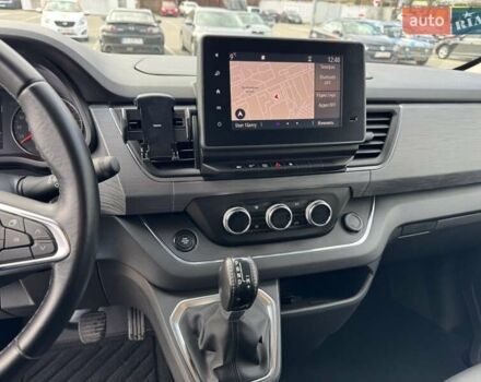 Чорний Рено Трафік, об'ємом двигуна 2 л та пробігом 85 тис. км за 39500 $, фото 7 на Automoto.ua