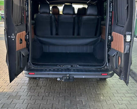 Черный Рено Трафик, объемом двигателя 2 л и пробегом 174 тыс. км за 31400 $, фото 18 на Automoto.ua