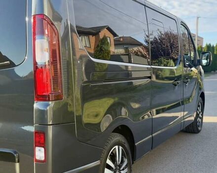 Чорний Рено Трафік, об'ємом двигуна 2 л та пробігом 85 тис. км за 42300 $, фото 10 на Automoto.ua