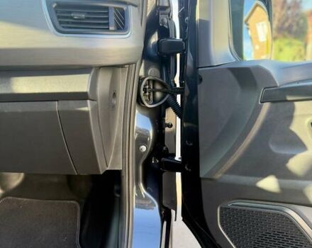 Чорний Рено Трафік, об'ємом двигуна 2 л та пробігом 85 тис. км за 42300 $, фото 63 на Automoto.ua