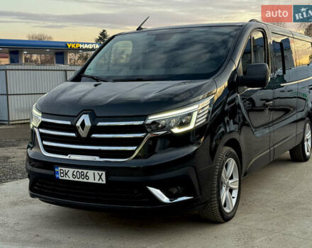 Черный Рено Трафик, объемом двигателя 2 л и пробегом 176 тыс. км за 30500 $, фото 3 на Automoto.ua