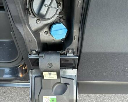 Черный Рено Трафик, объемом двигателя 2 л и пробегом 124 тыс. км за 28450 $, фото 21 на Automoto.ua