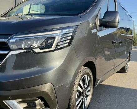 Чорний Рено Трафік, об'ємом двигуна 2 л та пробігом 85 тис. км за 42300 $, фото 8 на Automoto.ua