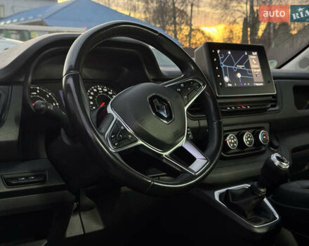 Черный Рено Трафик, объемом двигателя 2 л и пробегом 176 тыс. км за 30500 $, фото 41 на Automoto.ua