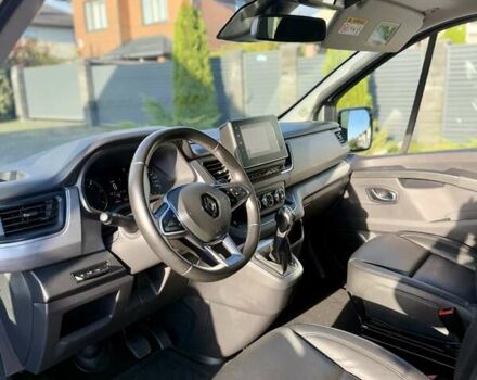 Чорний Рено Трафік, об'ємом двигуна 2 л та пробігом 85 тис. км за 42300 $, фото 59 на Automoto.ua