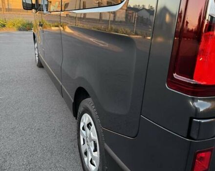 Черный Рено Трафик, объемом двигателя 2 л и пробегом 124 тыс. км за 28450 $, фото 5 на Automoto.ua