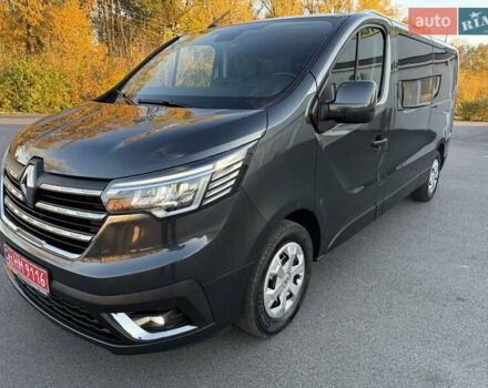 Черный Рено Трафик, объемом двигателя 2 л и пробегом 124 тыс. км за 28450 $, фото 6 на Automoto.ua