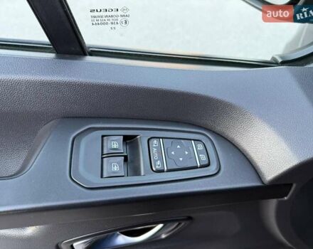 Черный Рено Трафик, объемом двигателя 2 л и пробегом 124 тыс. км за 28450 $, фото 20 на Automoto.ua