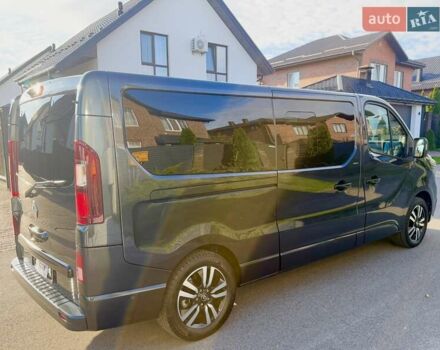 Чорний Рено Трафік, об'ємом двигуна 2 л та пробігом 85 тис. км за 42300 $, фото 23 на Automoto.ua