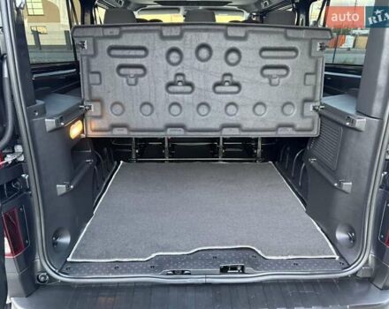 Черный Рено Трафик, объемом двигателя 2 л и пробегом 124 тыс. км за 28450 $, фото 44 на Automoto.ua