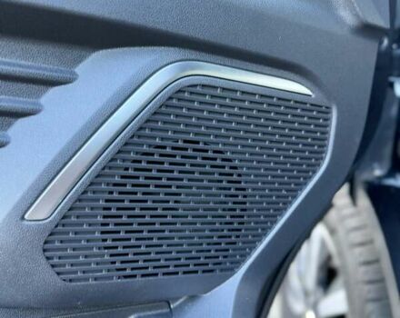 Чорний Рено Трафік, об'ємом двигуна 2 л та пробігом 85 тис. км за 42300 $, фото 111 на Automoto.ua