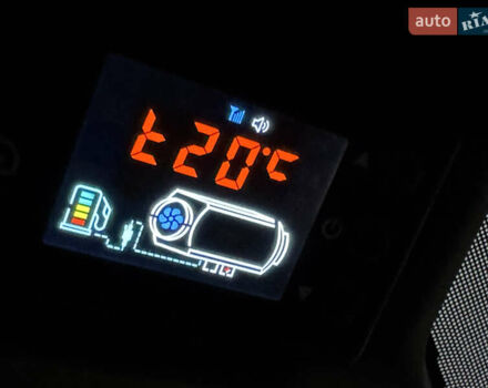 Черный Рено Трафик, объемом двигателя 2 л и пробегом 176 тыс. км за 30500 $, фото 40 на Automoto.ua