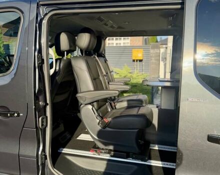 Чорний Рено Трафік, об'ємом двигуна 2 л та пробігом 85 тис. км за 42300 $, фото 70 на Automoto.ua